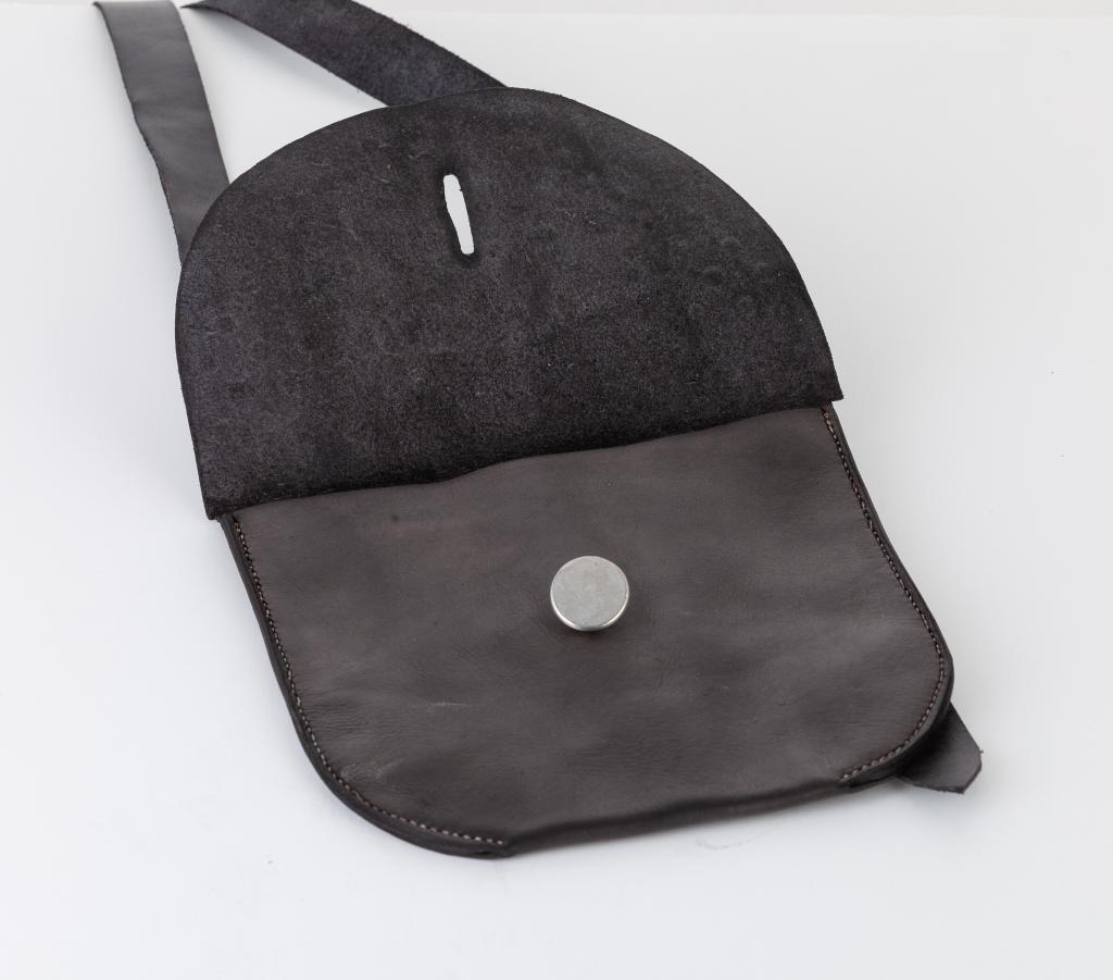 Mid 18th Century shot pouch - Bag #34 - Open Flap