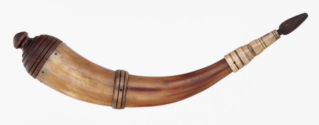 Horn #40 - Virginia banded, applied-tip powder horn- Inside 