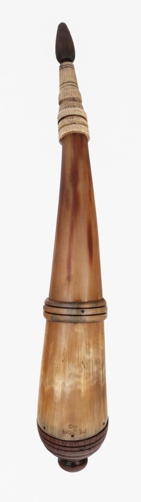 Horn #40 - Virginia banded, applied-tip powder horn- Bottom